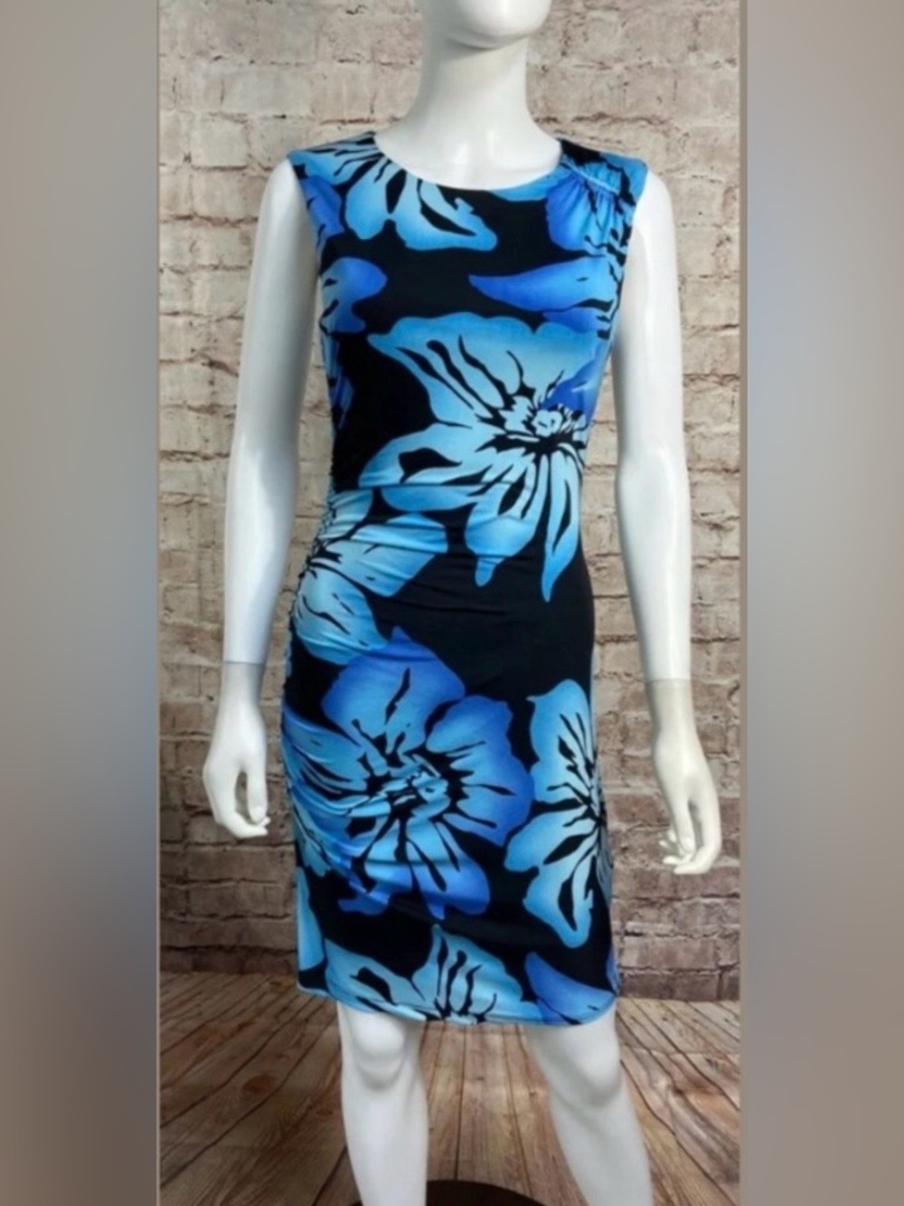 Cache Blue and Black Floral Sleeveless Midi Dress